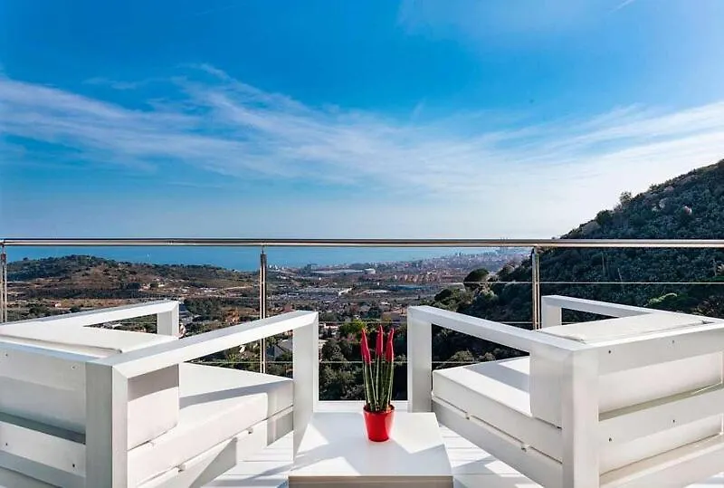 Вилла Ibiza Style Barcelona Бадалона